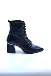 Women's Black Leather 132118