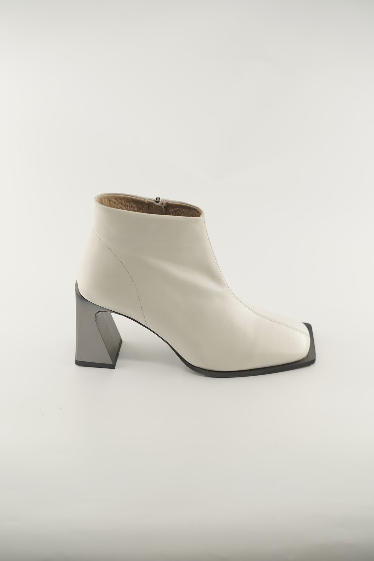 Women's White Leather 131618