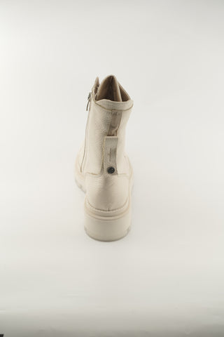 Women's Black  and Beige Leather 183518