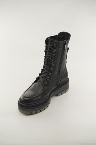 Women's Black  and Beige Leather 183518