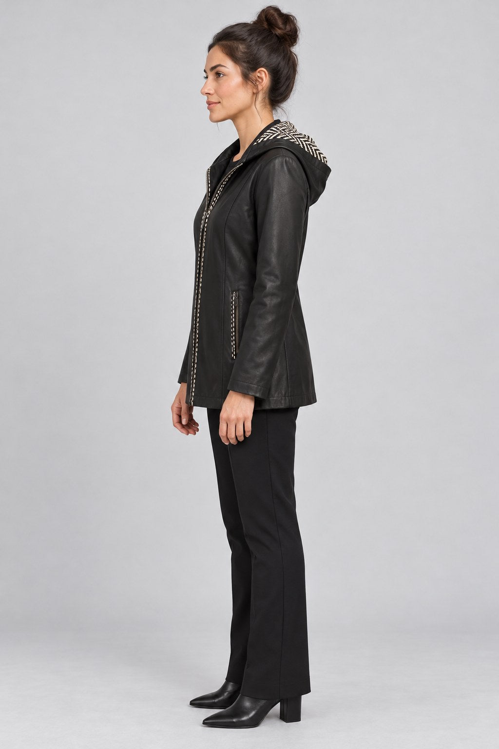 Women Genuine Leather Jacket 22SGD5964DZ Black